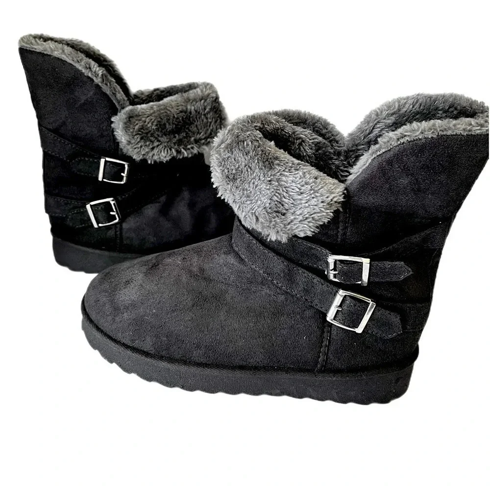 New Attitude Eddie Gray Boots size 8 medium JJ346.  Fax fur inside.